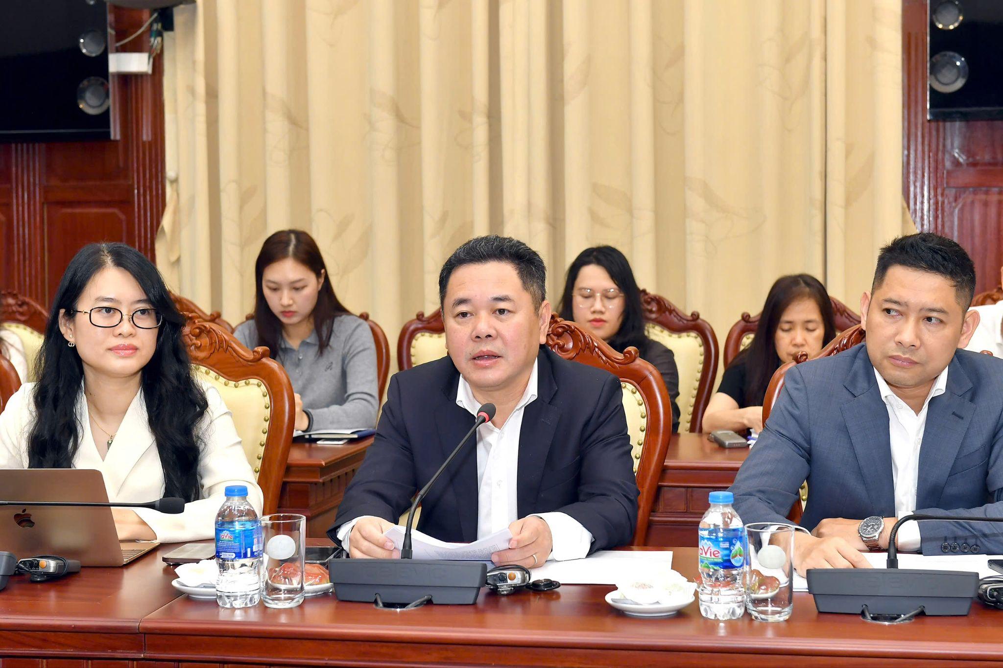 26.3 1 Phó Thống đốc Nguyễn Ngọc Cảnh làm việc với đoàn Cán bộ Quỹ Tiền tệ quốc tế.jpg